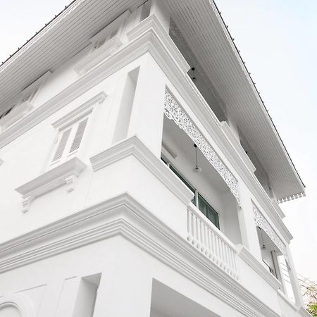 Dharasom' S Colonial House Otel Bangkok Dış mekan fotoğraf